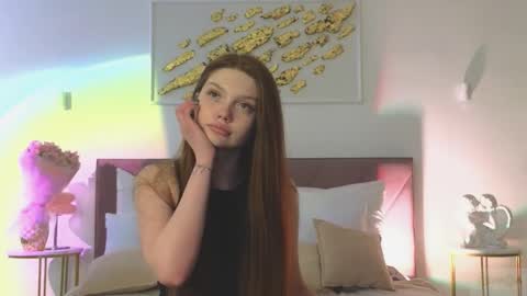 Nicole online show from February 4, 2026, 9:20 pm