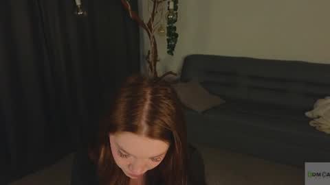 Snapshot of nicole_broown chatting on June 10, 2026, 9:03 pm Nicole online show from June 10, 2026, 9:03 pm