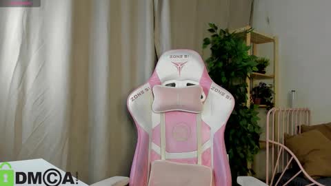 GMT7TueWedThSu 0300am-0900am. Sa 1000am-0400pm online show from October 6, 2025, 8:06 pm