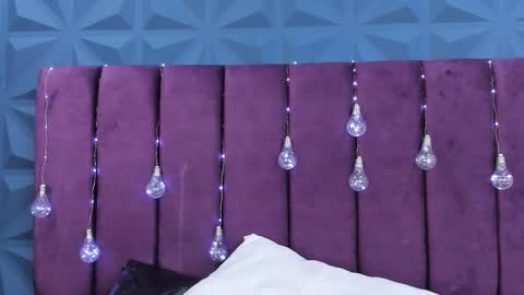 Snapshot of nicole_jonss chatting on January 31, 2025, 9:27 am Nicole online show from January 31, 2025, 9:27 am