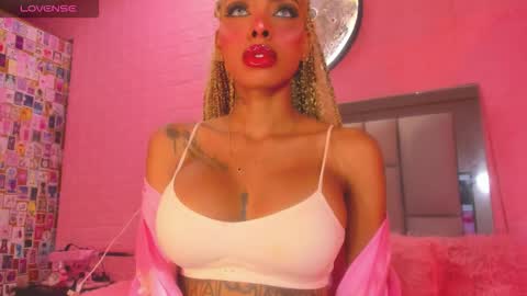 Snapshot of nicole_rosales chatting on September 9, 2025, 3:06 am nicole_rosales online show from September 9, 2025, 3:06 am