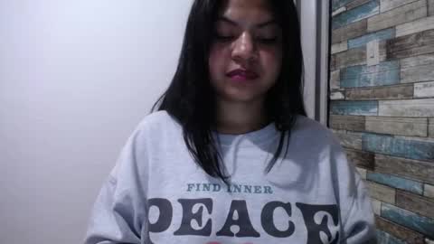 Snapshot of nicoleebon chatting on March 12, 2025, 11:33 pm Nicole online show from March 12, 2025, 11:33 pm