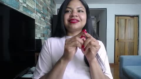 Snapshot of nicoleebon chatting on October 11, 2025, 5:55 pm Nicole online show from October 11, 2025, 5:55 pm