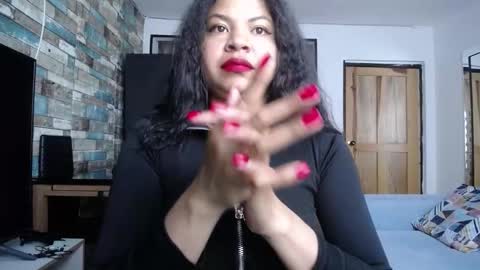 Snapshot of nicoleebon chatting on October 25, 2025, 6:57 pm Nicole online show from October 25, 2025, 6:57 pm