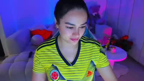 Snapshot of nicoleeorson chatting on July 3, 2026, 11:55 pm Nicolle online show from July 3, 2026, 11:55 pm