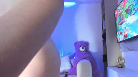 Snapshot of nicoleeorson chatting on July 17, 2026, 10:47 pm Nicolle online show from July 17, 2026, 10:47 pm