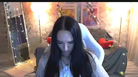Snapshot of nicolemerz chatting on June 13, 2026, 7:12 pm Nicole online show from June 13, 2026, 7:12 pm