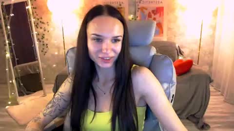 Snapshot of nicolemerz chatting on July 6, 2026, 5:26 pm Nicole online show from July 6, 2026, 5:26 pm
