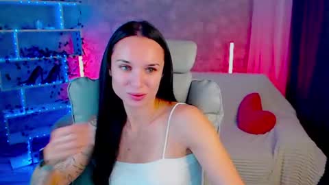 Snapshot of nicolemerz chatting on August 5, 2026, 4:21 pm Nicole online show from August 5, 2026, 4:21 pm