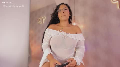 Snapshot of nicolemorelli2 chatting on February 27, 2026, 12:05 pm Andrea give it a thumbs up please its important online show from February 27, 2026, 12:05 pm