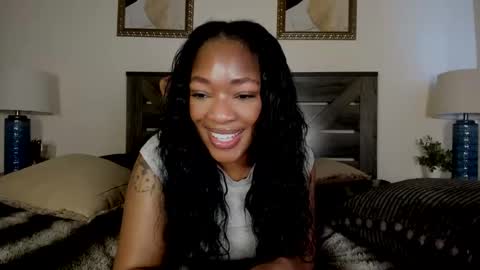 Nicole online show from May 16, 2026, 9:24 pm