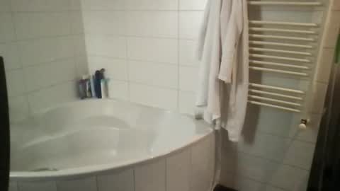 Snapshot of nicolino1020 chatting on September 19, 2025, 11:11 am nicolino1020 online show from September 19, 2025, 11:11 am