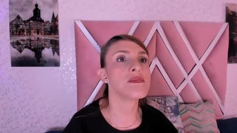 Snapshot of nicoll_89 chatting on April 24, 2026, 12:07 pm nicoll_89 online show from April 24, 2026, 12:07 pm
