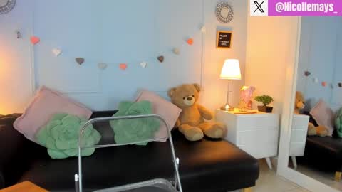 Nicolle Mays online show from February 28, 2025, 4:20 pm