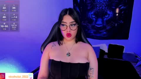 Nicoll  online show from May 26, 2026, 9:44 pm