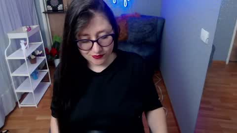 Nicolle  online show from August 2, 2026, 12:14 pm