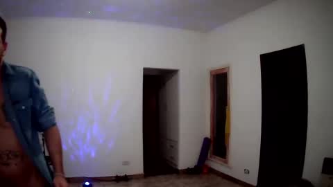 nicolove4272 online show from September 30, 2025, 5:45 am