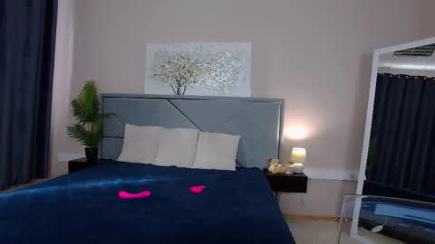 NicolRos online show from March 1, 2026, 9:22 am