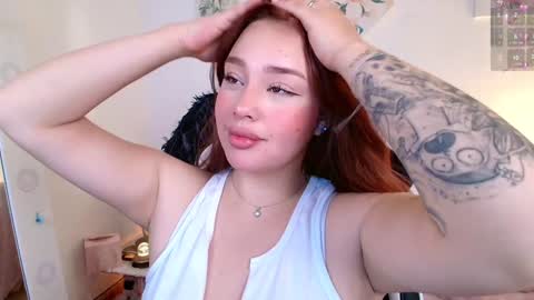 Snapshot of nicolthompsonn chatting on January 18, 2025, 3:53 am Nicol online show from January 18, 2025, 3:53 am