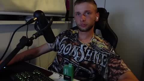 nicramga online show from October 11, 2025, 5:33 pm