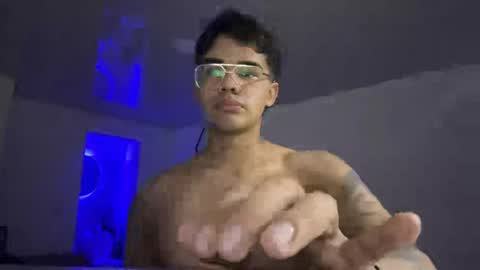 Snapshot of nicvelez22 chatting on April 7, 2026, 2:56 am nicvelez22 online show from April 7, 2026, 2:56 am