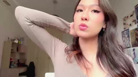 Hanna online show from April 13, 2026, 7:36 am