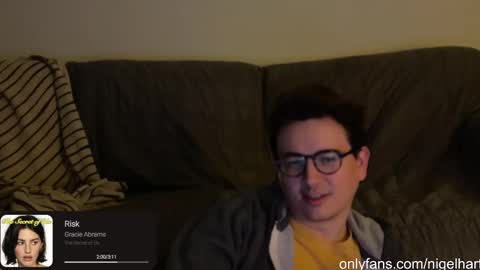 Snapshot of nigelhart chatting on January 1, 2025, 5:01 am Nigel Hart online show from January 1, 2025, 5:01 am