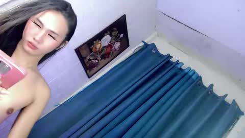 night_crystal1111 online show from February 11, 2026, 7:13 am