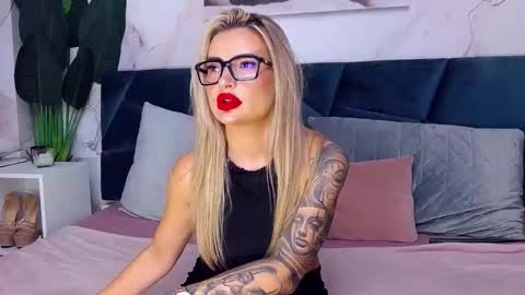 Iris online show from September 22, 2025, 7:32 am