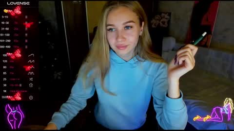 Snapshot of nigo_nika chatting on January 3, 2025, 1:36 pm nigo_nika online show from January 3, 2025, 1:36 pm