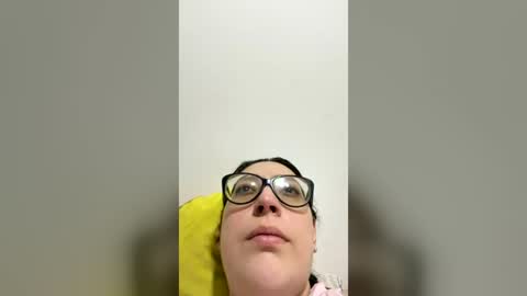 Anni online show from July 15, 2026, 11:43 pm