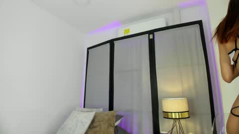 Niicole online show from March 31, 2026, 9:04 pm