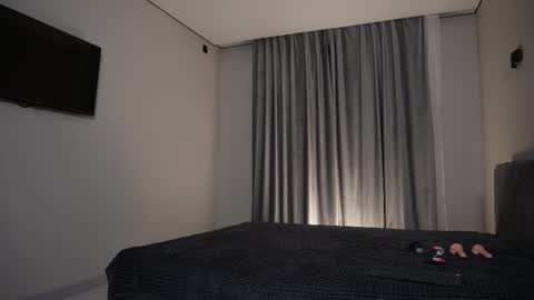 Nik online show from March 20, 2026, 4:12 pm