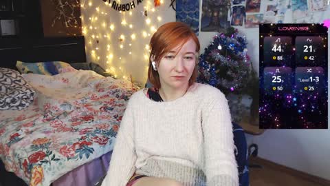 Snapshot of nika_fuchs chatting on January 1, 2025, 12:33 pm Nika online show from January 1, 2025, 12:33 pm