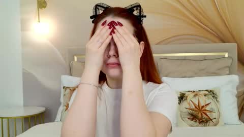 Nika online show from December 18, 2025, 3:01 am