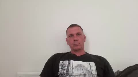 nikan77 online show from April 17, 2026, 10:29 am