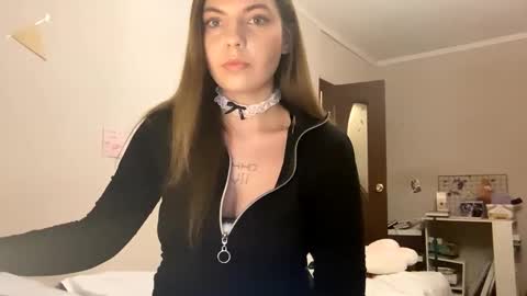 nikastardust online show from January 26, 2025, 6:06 pm