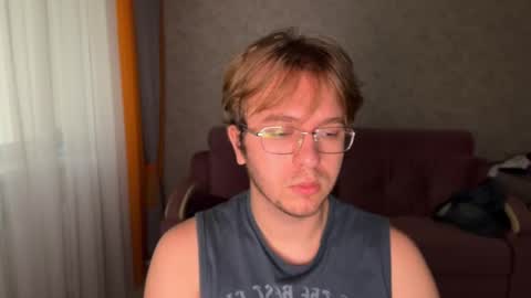 Snapshot of nikceline chatting on December 4, 2025, 7:17 am Celine online show from December 4, 2025, 7:17 am