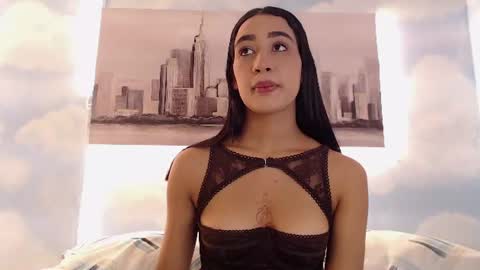Snapshot of nikibrice chatting on July 5, 2026, 2:07 am online show from July 5, 2026, 2:07 am
