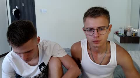 nikikerry_cum_ online show from April 26, 2026, 8:12 am