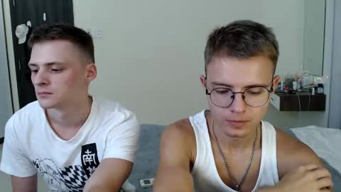 nikikerry_cum_ online show from April 29, 2026, 11:58 am