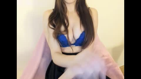 nikiololli666 online show from February 7, 2026, 8:12 pm