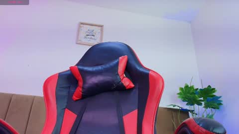 Nikkenyx online show from July 7, 2026, 6:47 am