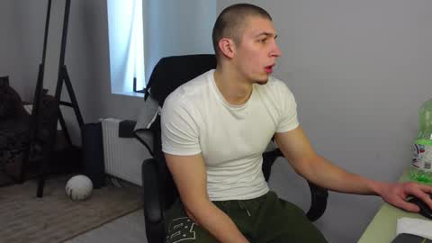 nikki online show from March 10, 2026, 7:13 am