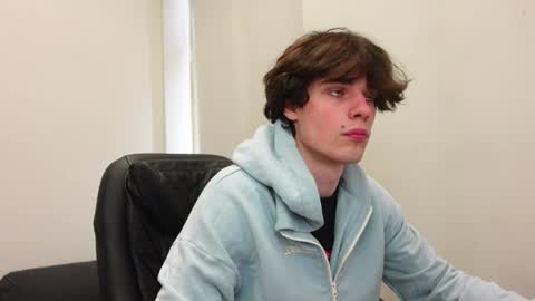 nikki online show from April 3, 2026, 12:36 pm