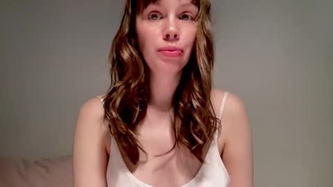 Snapshot of nikki_mi chatting on October 16, 2025, 10:05 am Nikki online show from October 16, 2025, 10:05 am