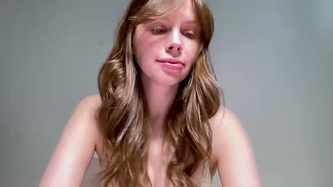 Nikki online show from March 7, 2026, 10:12 am