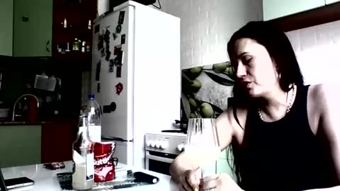 Snapshot of nikkikoks chatting on April 15, 2026, 9:05 am nikkikoks online show from April 15, 2026, 9:05 am