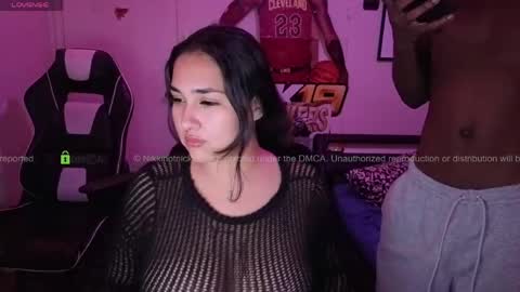 Nikkinotnicki00 online show from April 14, 2026, 7:14 am