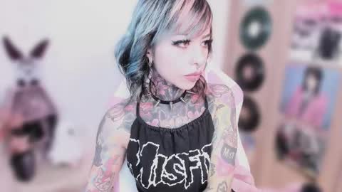 Snapshot of nikkiramone chatting on February 5, 2026, 10:31 am Nikki Ramone online show from February 5, 2026, 10:31 am